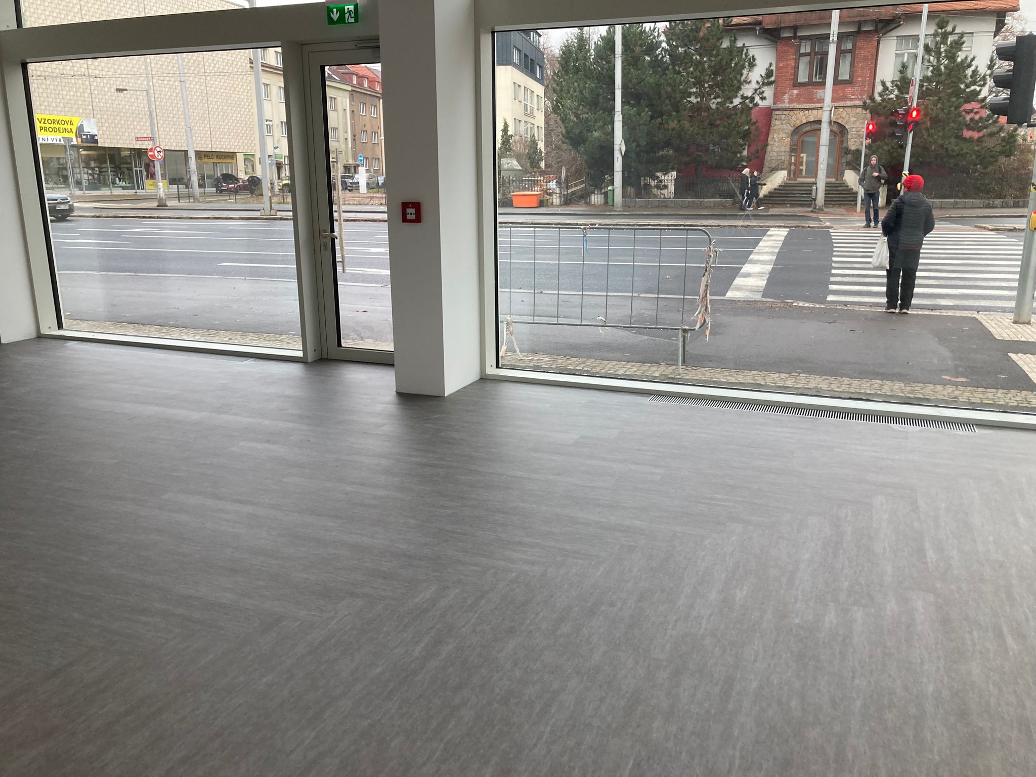 gallery grid image